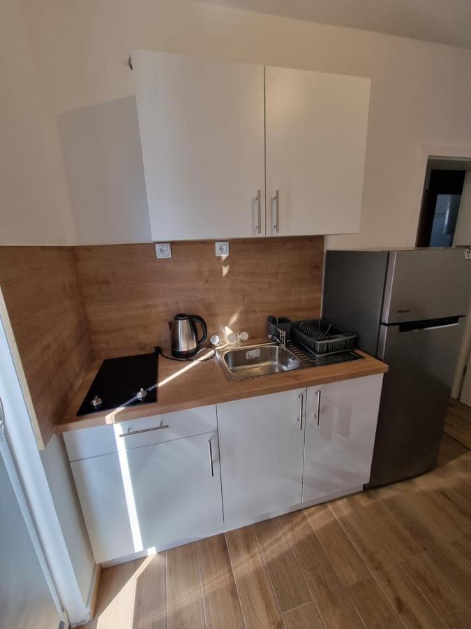 Apartments Lili Biograd Na Moru Zewnętrze zdjęcie