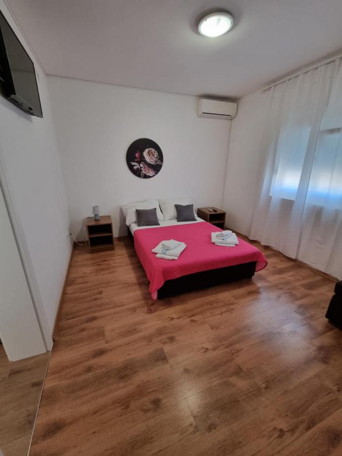 Apartments Lili Biograd Na Moru Zewnętrze zdjęcie