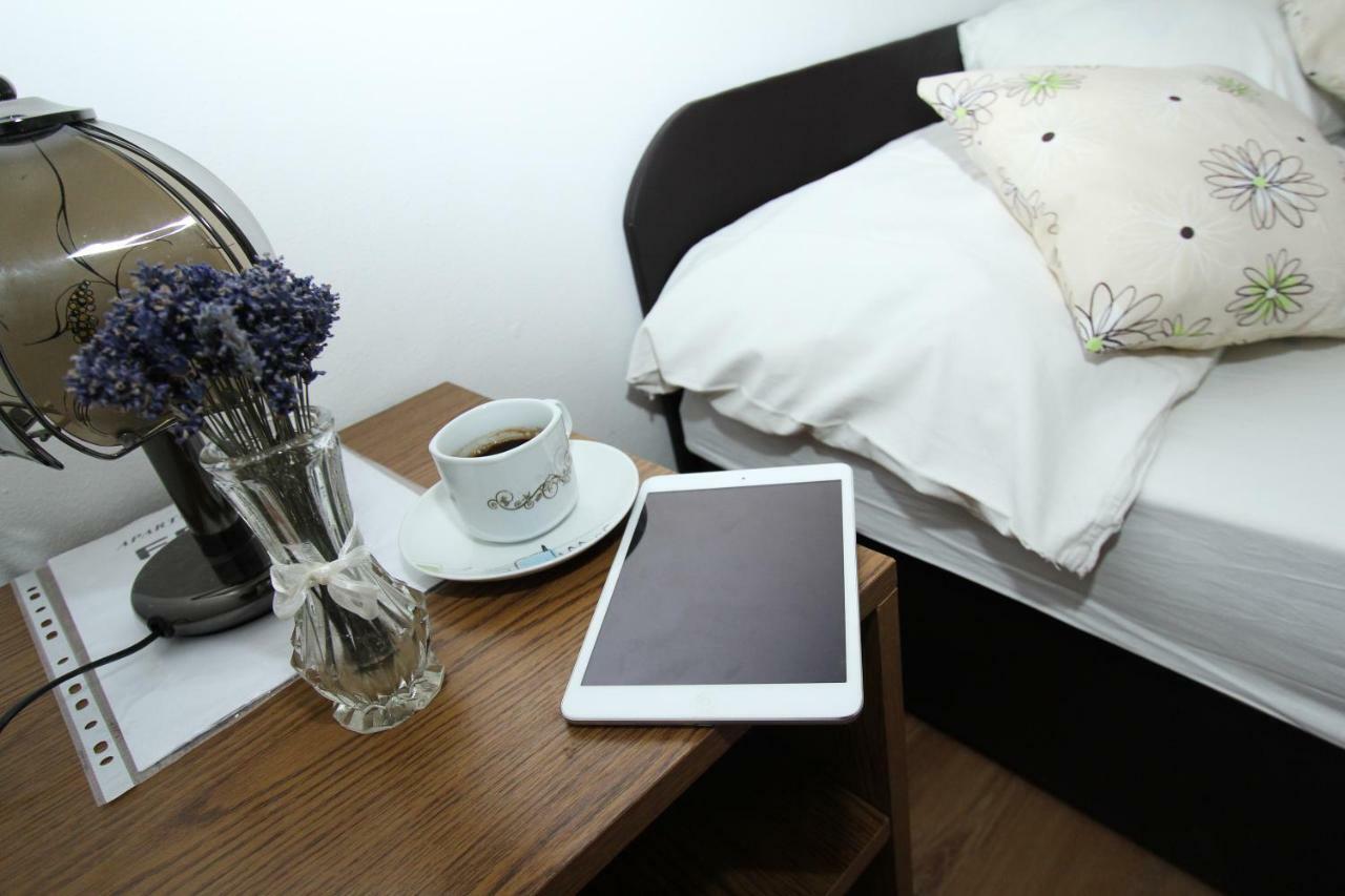 Apartments Lili Biograd Na Moru Zewnętrze zdjęcie