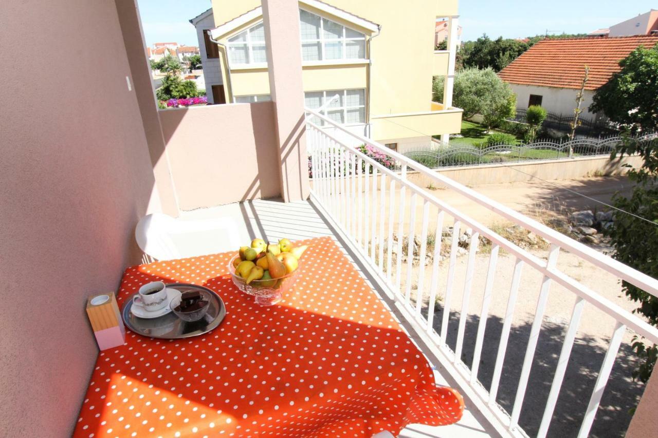 Apartments Lili Biograd Na Moru Zewnętrze zdjęcie