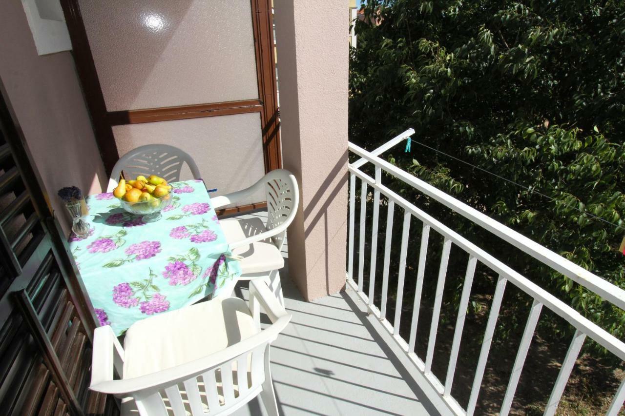 Apartments Lili Biograd Na Moru Zewnętrze zdjęcie
